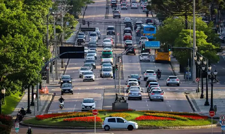 Falsos boletos, sites e promessas de desconto: saiba como evitar cair em golpes no pagamento do IPVA 2025